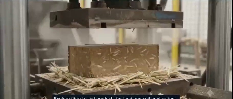 Hot press moulding a fibre bio-brick from plant fibres and binders — concept visualisation